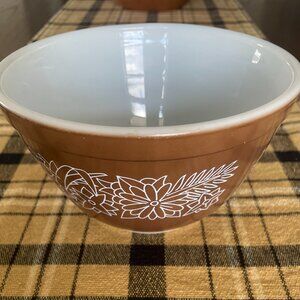 Vintage Pyrex Woodland Brown Bowl #401